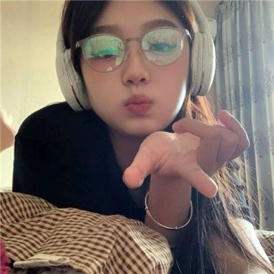 飞女欲潮